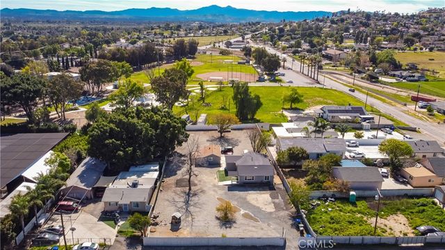 4330 Pacific, Jurupa Valley, CA 92509