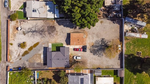 4330 Pacific, Jurupa Valley, CA 92509