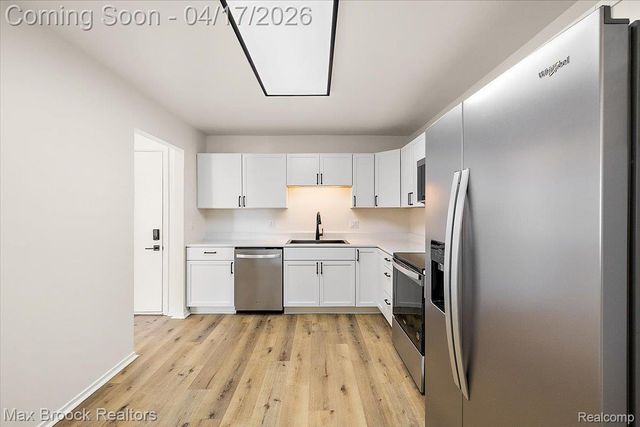 30414 Orchard Lake Road 29, Farmington Hills, MI 48334