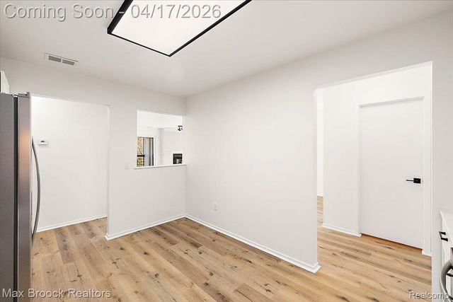 30414 Orchard Lake Road 29, Farmington Hills, MI 48334