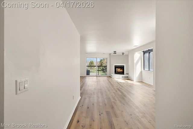 30414 Orchard Lake Road 29, Farmington Hills, MI 48334