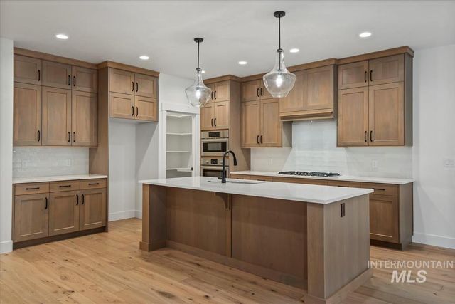 6602 N Good Dr., Eagle, ID 83629