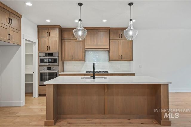 6602 N Good Dr., Eagle, ID 83629