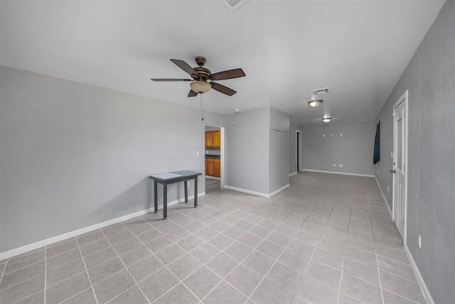 2501 SW Latham Ave, Lawton, OK 73505