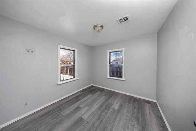 2501 SW Latham Ave, Lawton, OK 73505