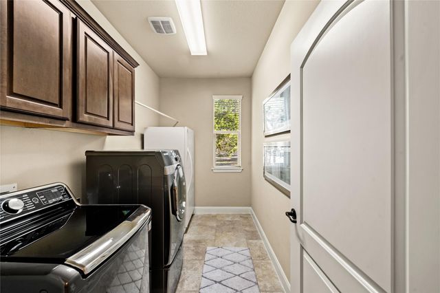 1122 Flint Rock LOOP, Driftwood, TX 78619