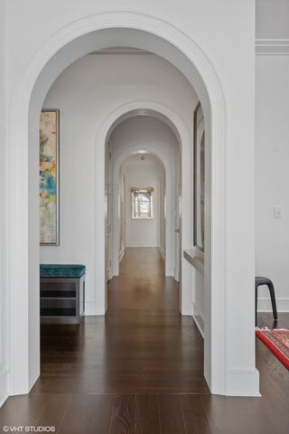 118 E Erie Street 37H, Chicago, IL 60611