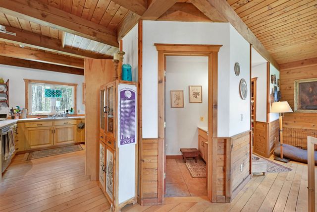 49 View Point Road, Putney, VT 05346