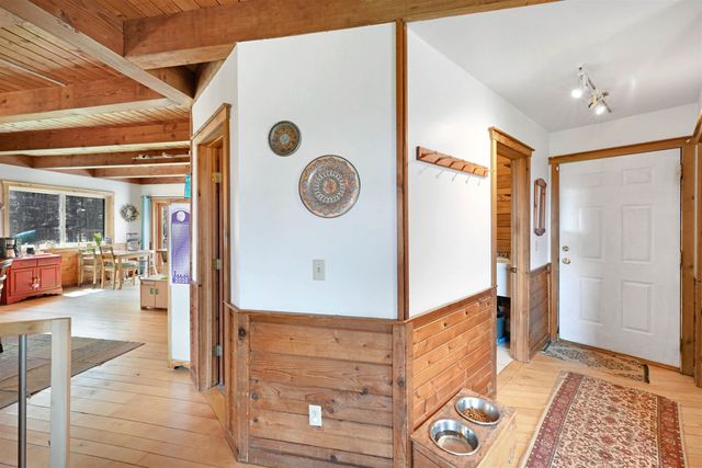 49 View Point Road, Putney, VT 05346