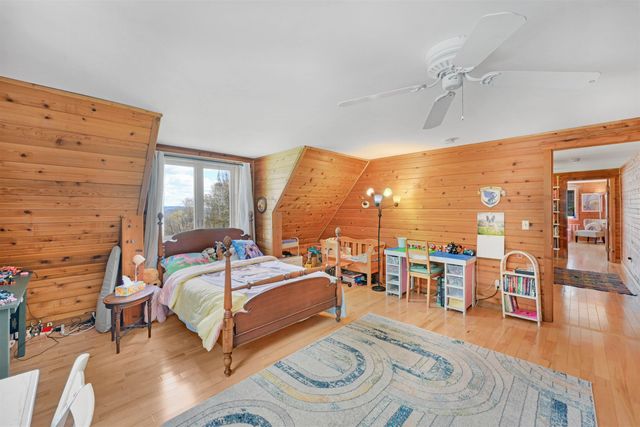 49 View Point Road, Putney, VT 05346
