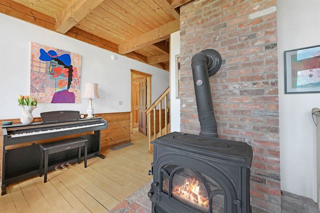 49 View Point Road, Putney, VT 05346