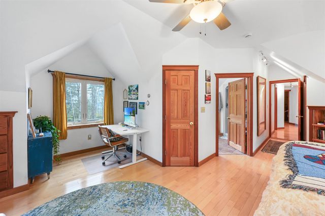49 View Point Road, Putney, VT 05346