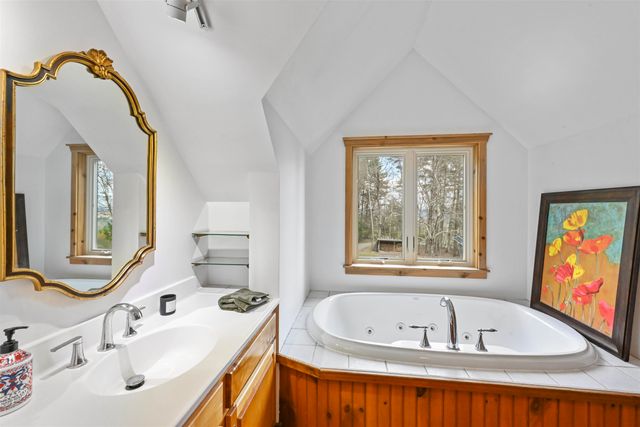 49 View Point Road, Putney, VT 05346