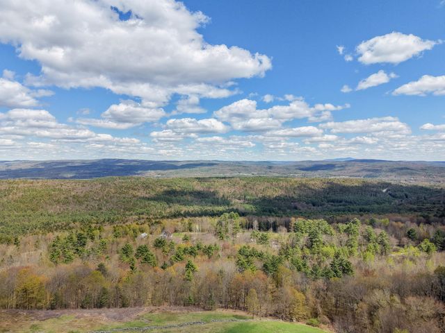 49 View Point Road, Putney, VT 05346