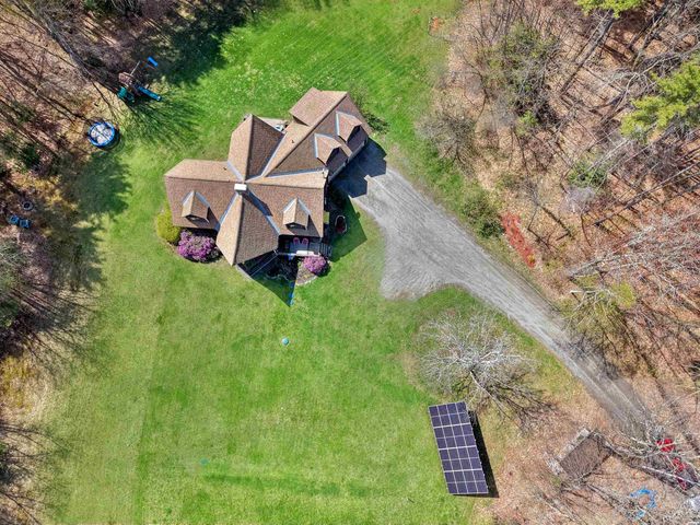 49 View Point Road, Putney, VT 05346