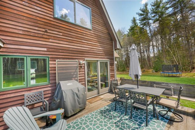 49 View Point Road, Putney, VT 05346