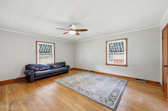 213 Pine Tree Road, Oxford, NC 27565