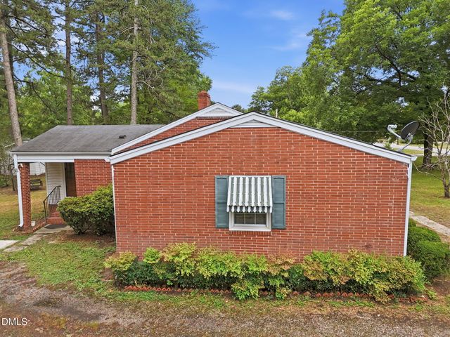 213 Pine Tree Road, Oxford, NC 27565