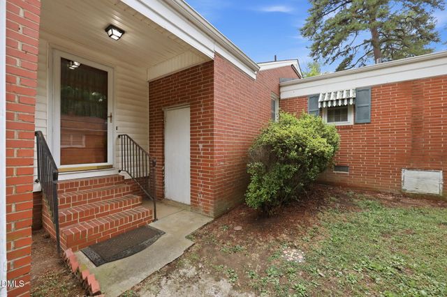 213 Pine Tree Road, Oxford, NC 27565