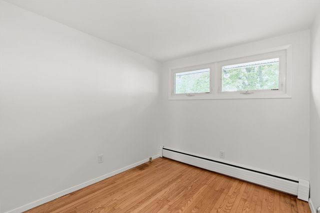 821 Pearse Rd, Swansea, MA 02777