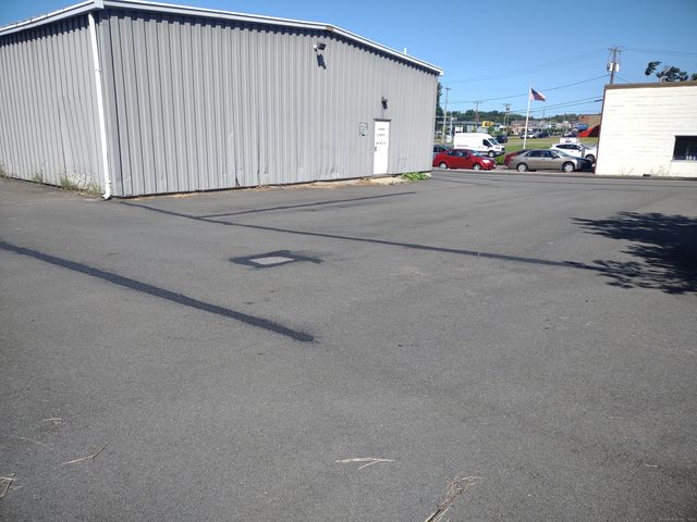 319 Broad Street, Manchester, CT 06040