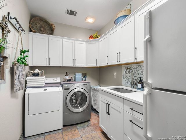 1504 Clementson, San Antonio, TX 78260