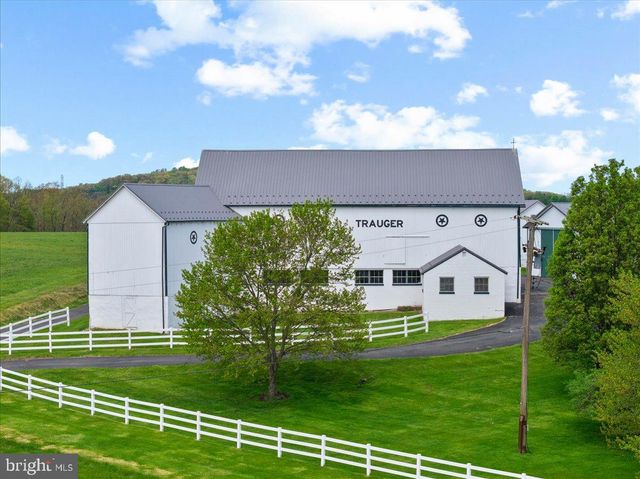 215 NOCKAMIXON RD, Kintnersville, PA 18930