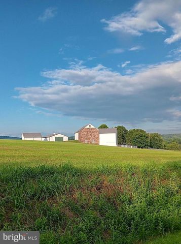 215 NOCKAMIXON RD, Kintnersville, PA 18930