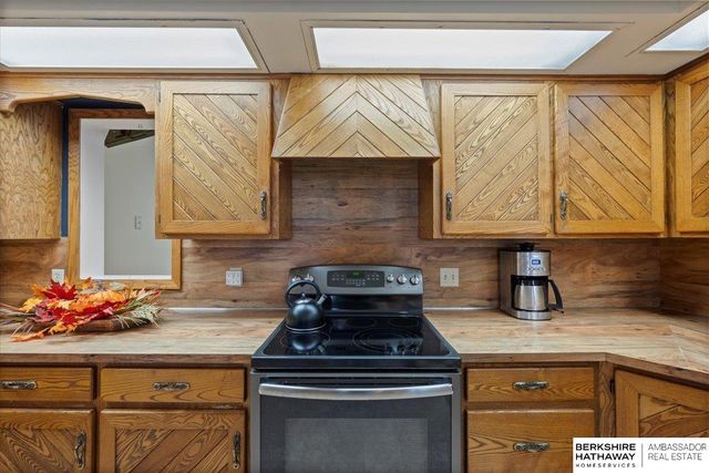 14996 Catalina Terrace, Council Bluffs, IA 51503