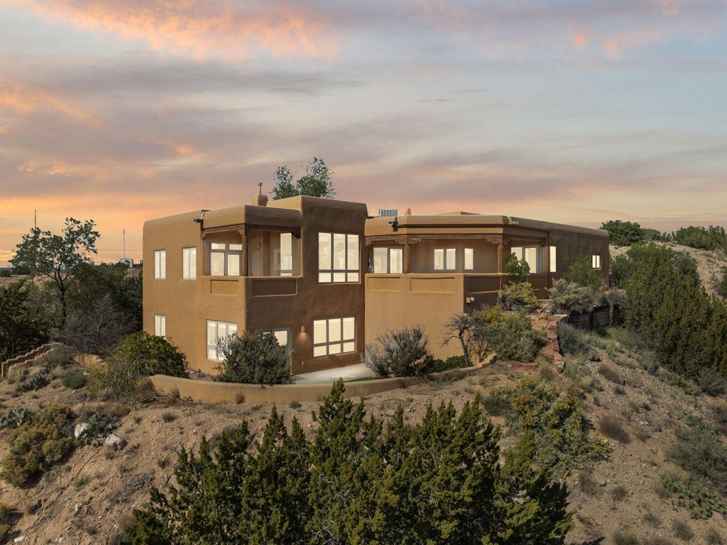 7 Cable Drive, Placitas, NM 87043