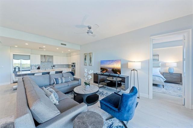 1115 Central AVE 445, Naples, FL 34102