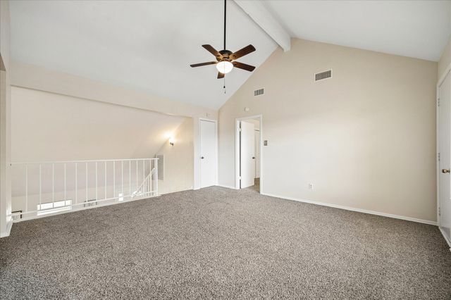 813 Lakeview Drive, Sugar Land, TX 77498