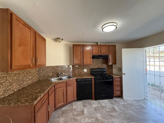 3451 Central, Riverside, CA 92506