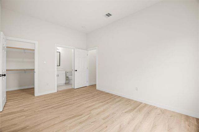 9709 Pelsey Street A, Houston, TX 77029