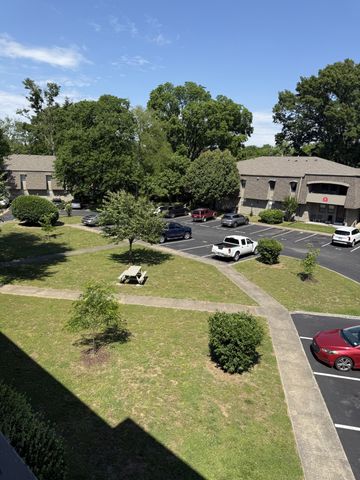 2929 Selena Dr Apt D65, Nashville, TN 37211