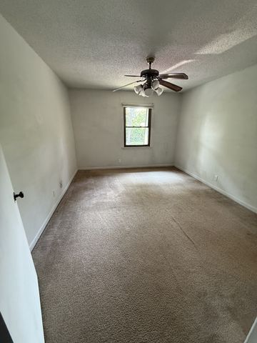 2929 Selena Dr Apt D65, Nashville, TN 37211