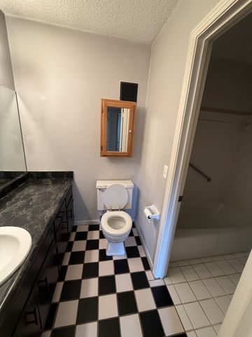 2929 Selena Dr Apt D65, Nashville, TN 37211