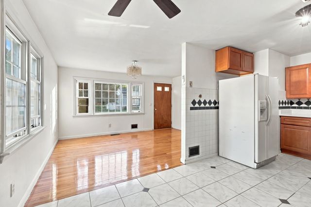 26 Claire Street, Manchester, NH 03103