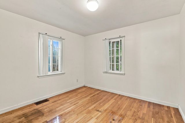 26 Claire Street, Manchester, NH 03103