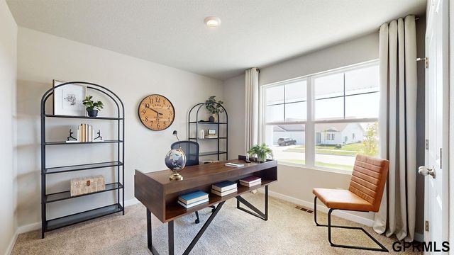 8608 S 185th Street, Gretna, NE 68136