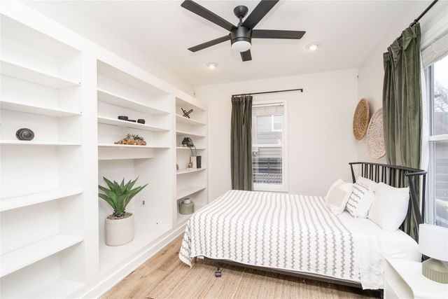 630 36th Street, Des Moines, IA 50312