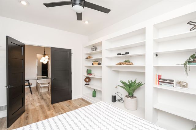 630 36th Street, Des Moines, IA 50312