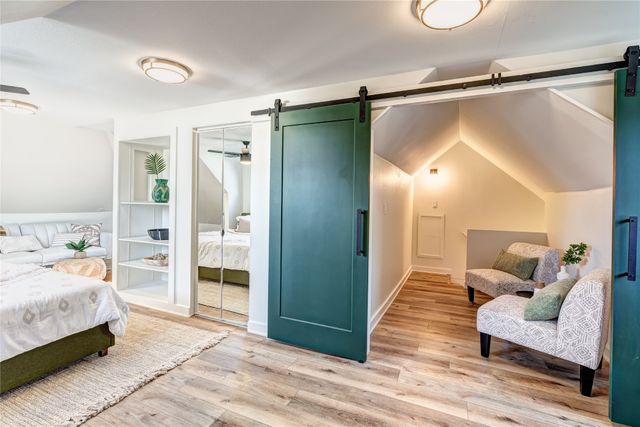 630 36th Street, Des Moines, IA 50312