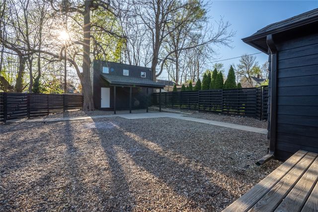 630 36th Street, Des Moines, IA 50312