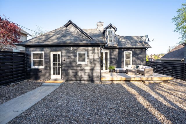 630 36th Street, Des Moines, IA 50312