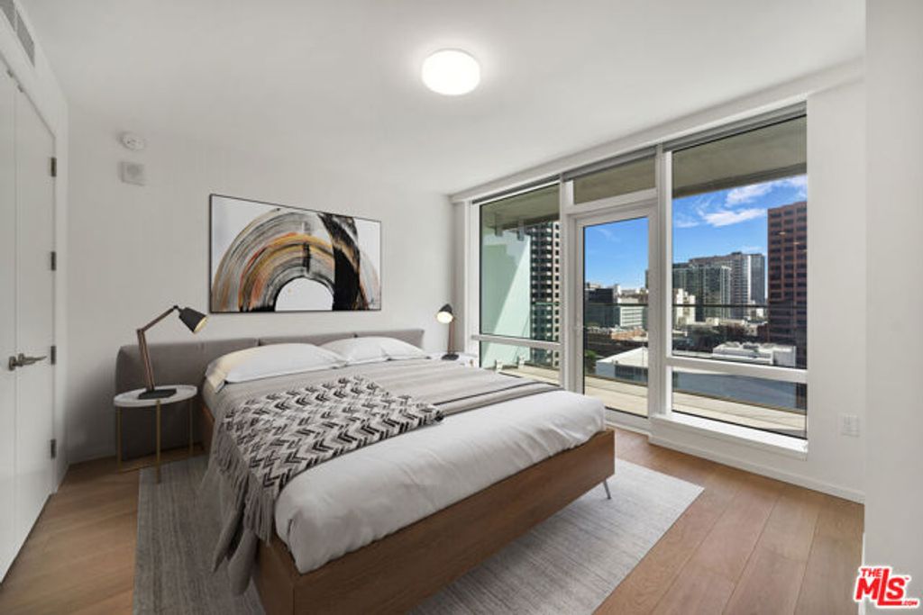 877 Francisco Street 623, Los Angeles, CA 90017