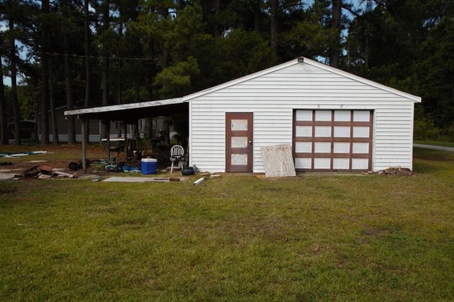 1368 Mccoy Drive, Summerton, SC 29148