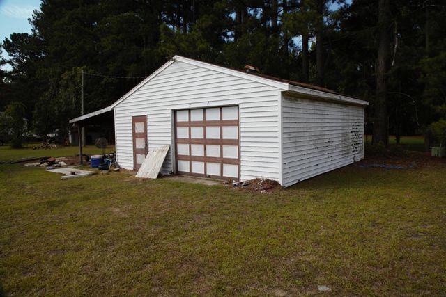 1368 Mccoy Drive, Summerton, SC 29148