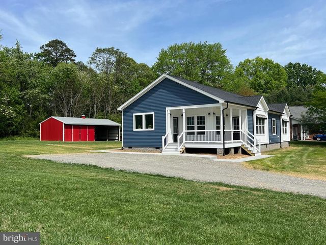 104 HENSON AVE, Louisa, VA 23093