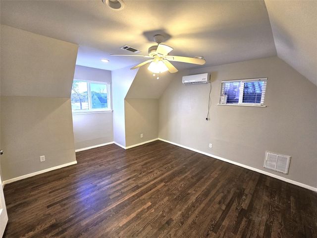 510 Baywood Drive, Seabrook, TX 77586